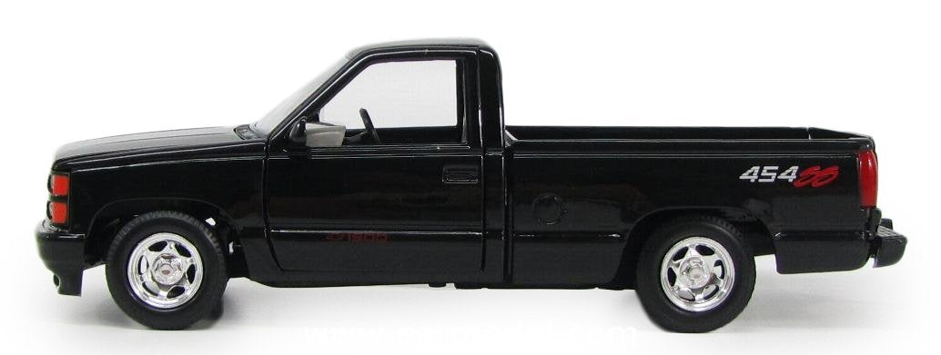 1992 Chevrolet 454 SS Pickup Truck Black 1/24 Diecast Model Car by Motormax