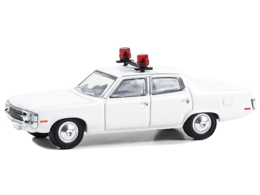 1971 AMC Matador Police Car White with Light Bar "Hot Pursuit - Hobby Exclusive" Series 1/64 Diecast Model Car by Greenlight