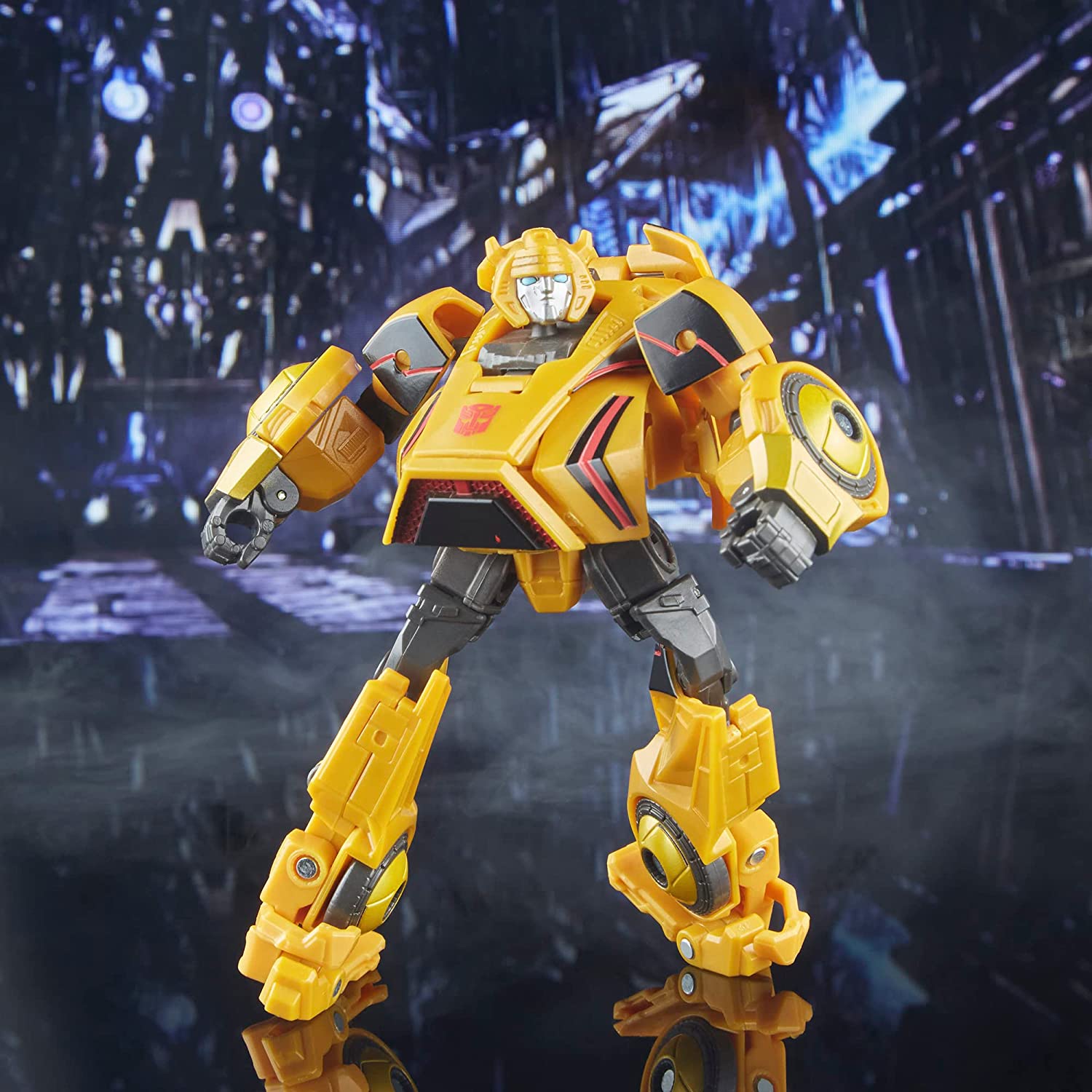 Transformers fall of cybertron bumblebee clearance toy